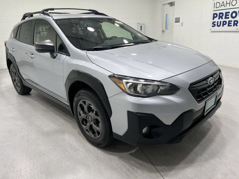 Used 2022 Subaru Crosstrek 2.5i Sport AWD/4WD image 2