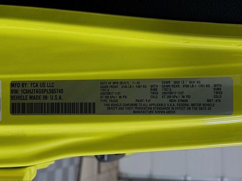 Used 2023 Jeep Gladiator Sport image 29