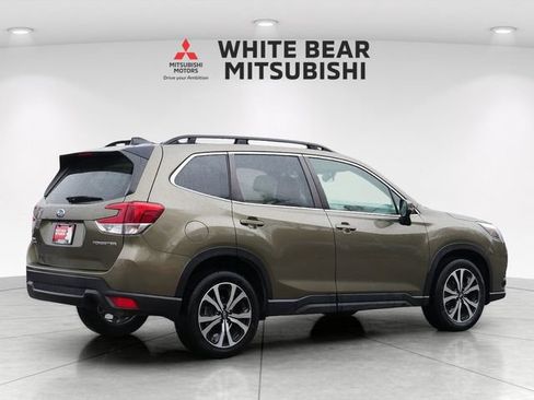 Used 2024 Subaru Forester Limited AWD/4WD image 5