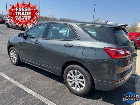 Used 2018 Chevrolet Equinox LS image 5