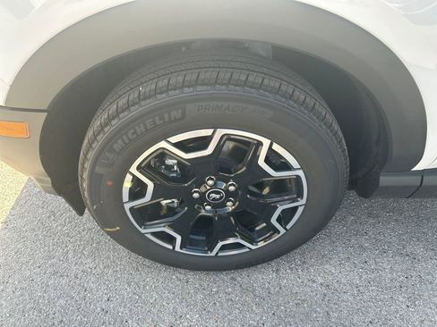 New 2025 Ford Bronco Sport Outer Banks w/ Outer Banks Tech Package+ image 9