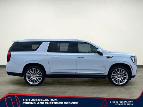 New 2026 GMC Yukon XL Denali w/ Denali Reserve Package AWD/4WD image 6