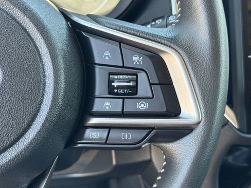 Used 2024 Subaru Forester Premium image 27