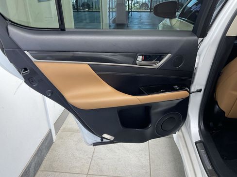 Used 2017 Lexus GS 350 AWD w/ Preferred Accessory Package image 16