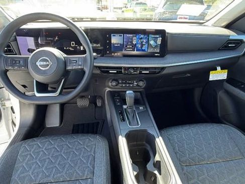 New 2026 Nissan Kicks SV w/ Cold Weather Package image 17