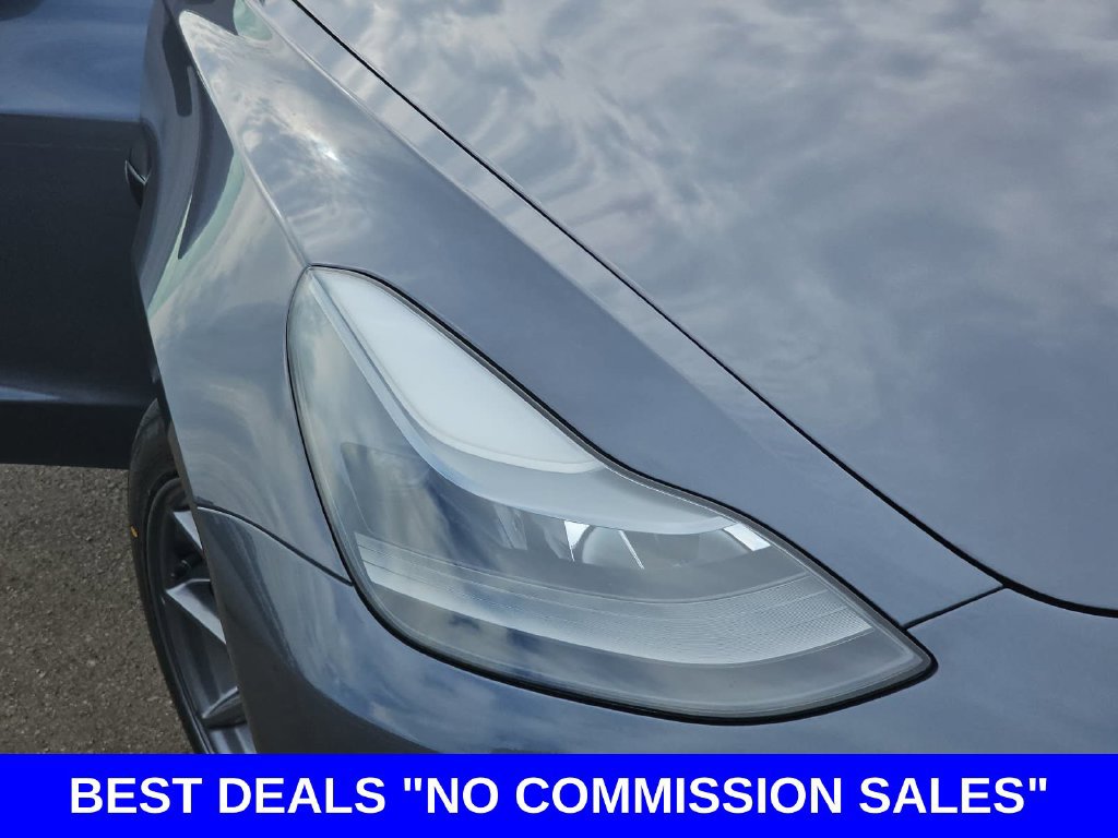 Used 2023 Tesla Model 3 Standard Range RWD image 35
