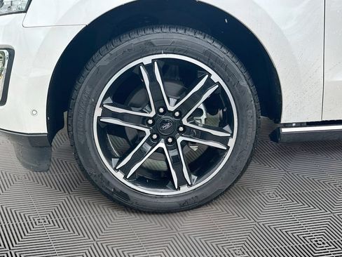 Used 2019 Ford Expedition Limited w/ Special Edition Package AWD/4WD image 36