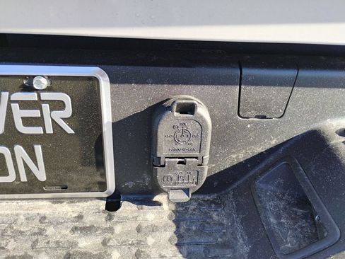 New 2026 RAM 1500 Limited AWD/4WD image 15
