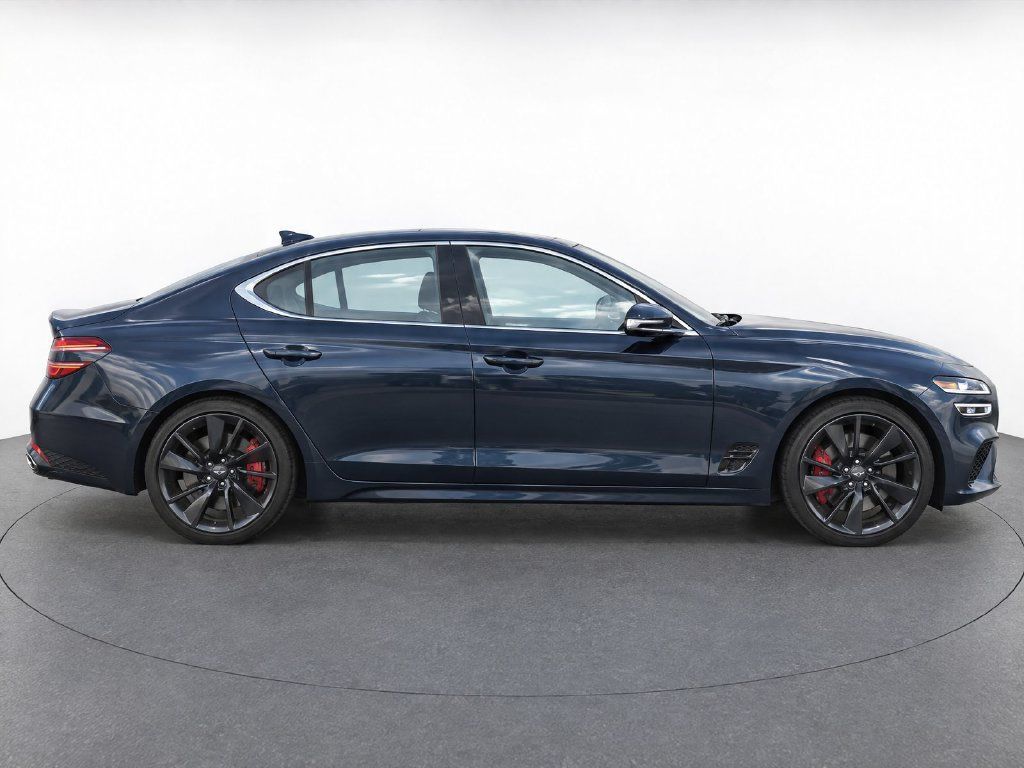 Used 2022 Genesis G70 3.3T w/ Sport Prestige Package AWD/4WD image 8