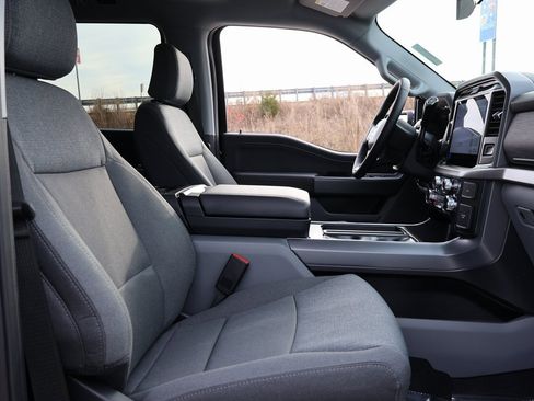 New 2025 Ford F150 XLT w/ Equipment Group 302A MID image 9