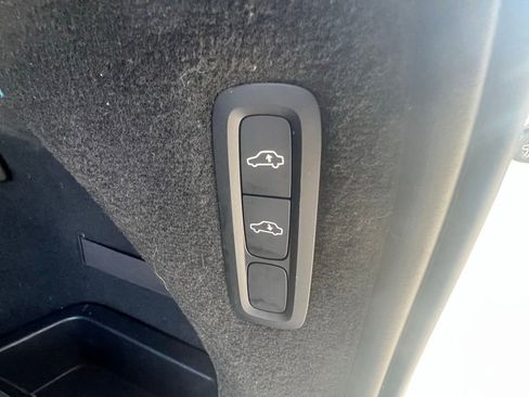 Used 2022 Volvo XC90 T6 Inscription w/ Advanced Package image 9