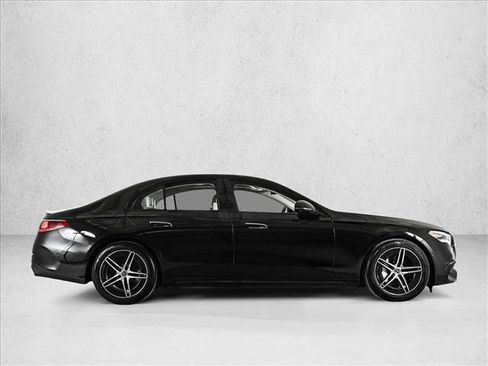 Certified 2025 Mercedes-Benz E 350 4MATIC Sedan image 4