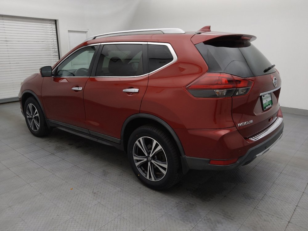 Used 2019 Nissan Rogue SV w/ Sun & Sound Touring Package AWD/4WD image 3