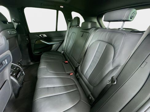 Used 2022 BMW X5 xDrive40i w/ Premium Package image 33