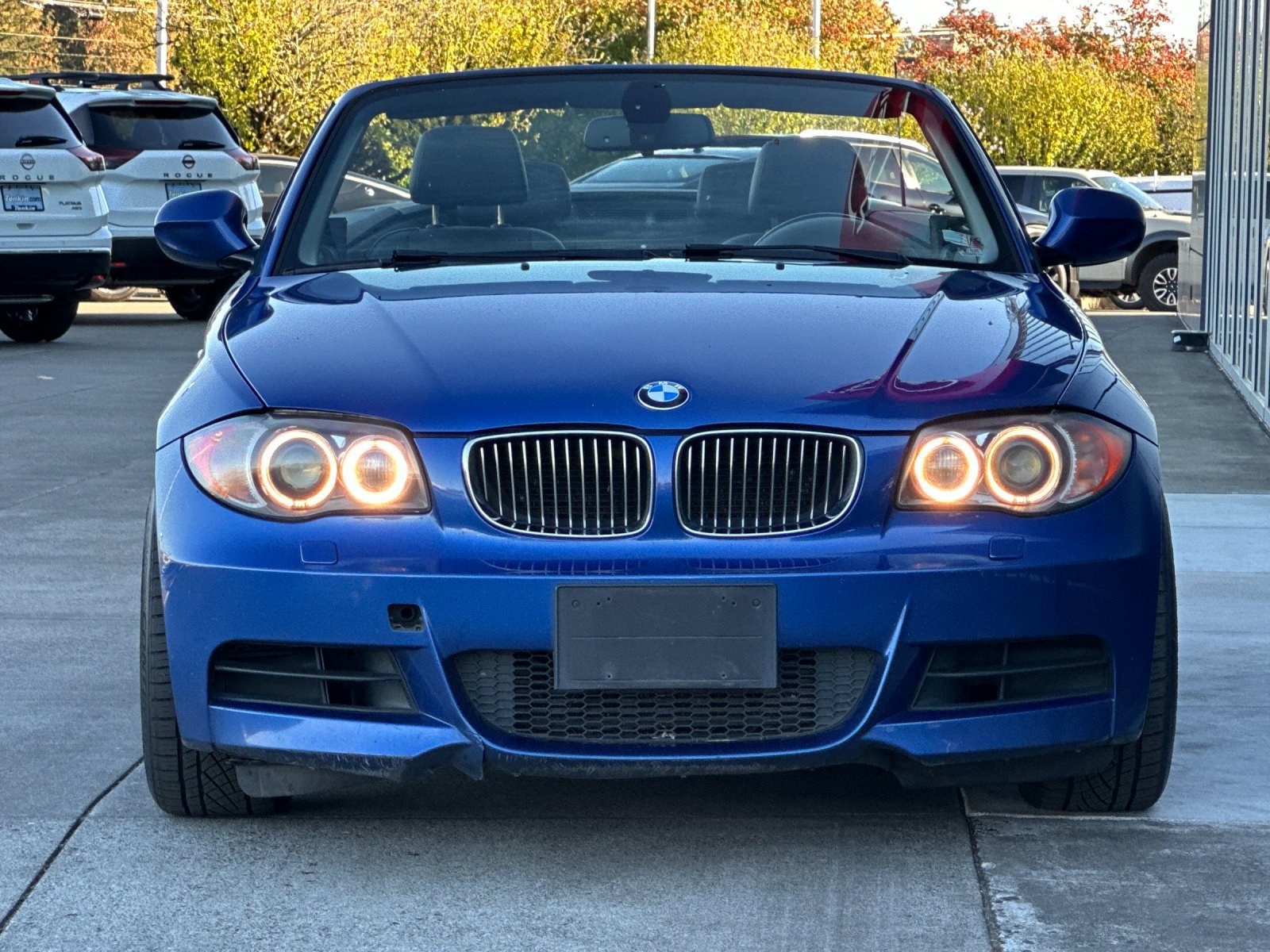 Used 2010 BMW 135i Convertible RWD image 10