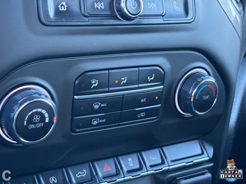 Certified 2025 Chevrolet Silverado 1500 Custom image 23