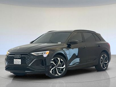 Used 2024 Audi Q8 e-tron Premium Plus w/ Premium Plus Package