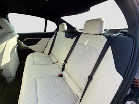 New 2026 BMW 530i w/ M Sport Package image 21