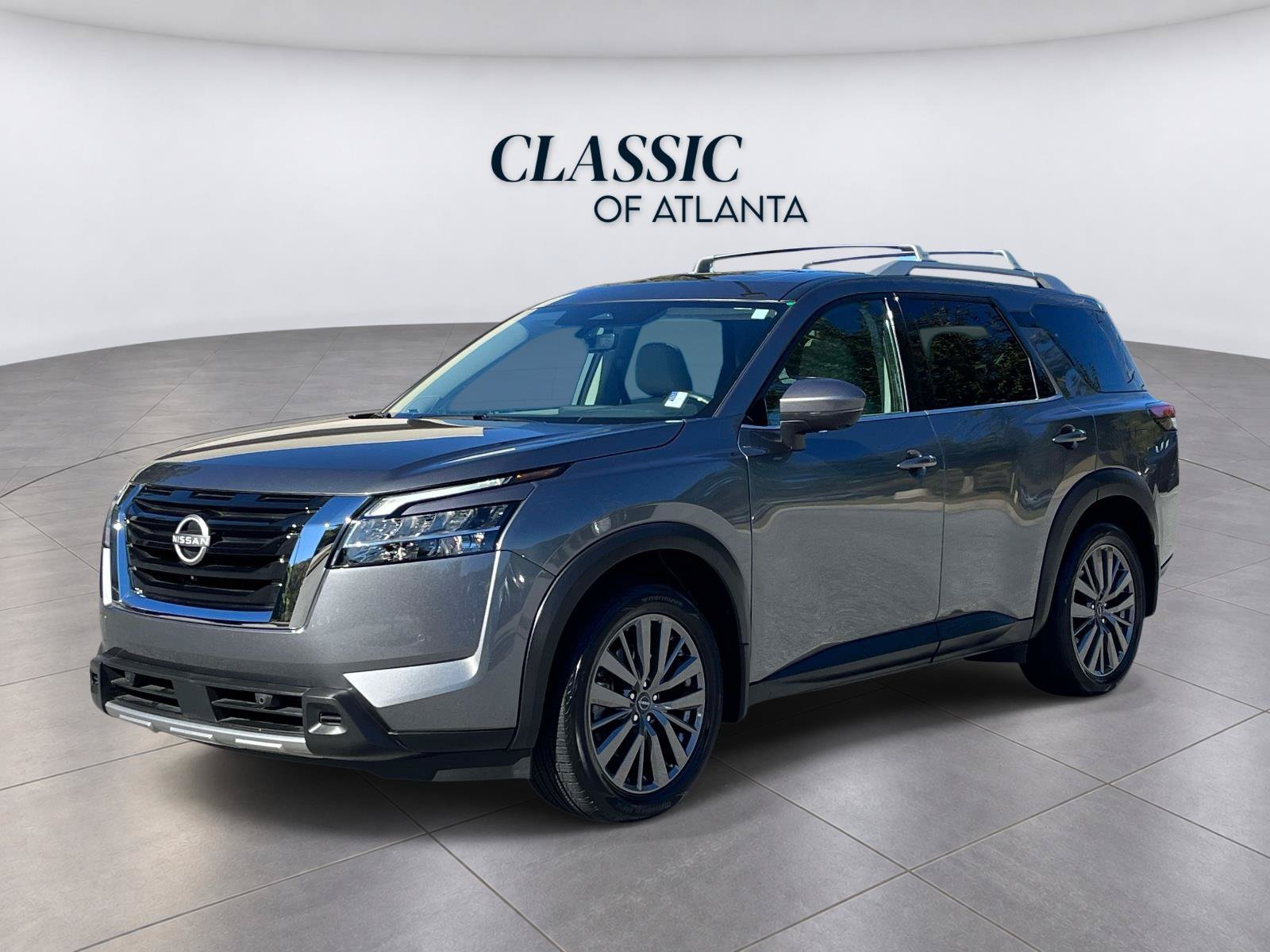 Used 2024 Nissan Pathfinder SL w/ SL Premium Package AWD/4WD image 1