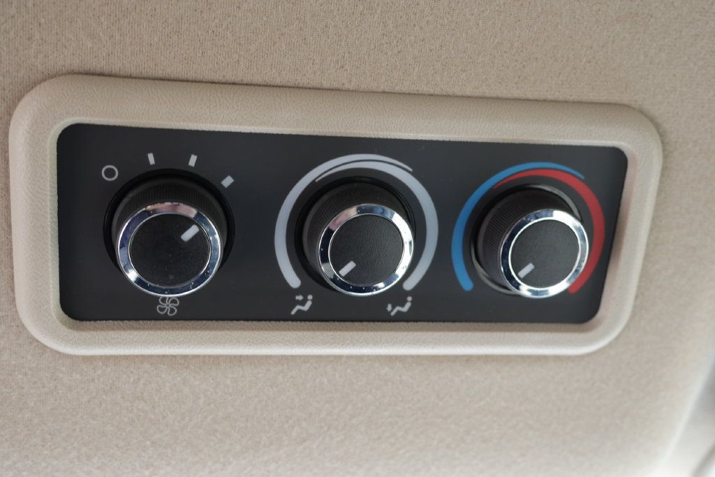 Used 2023 Chevrolet Express 3500 LS RWD image 10
