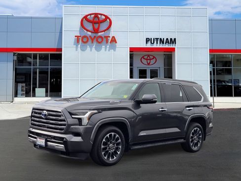 Used 2023 Toyota Sequoia Limited image 8