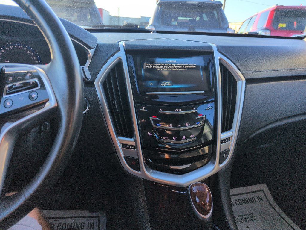 Used 2015 Cadillac SRX Luxury AWD/4WD image 18