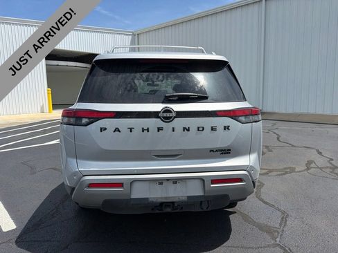 Used 2023 Nissan Pathfinder Platinum w/ Black Appearance Package AWD/4WD image 6