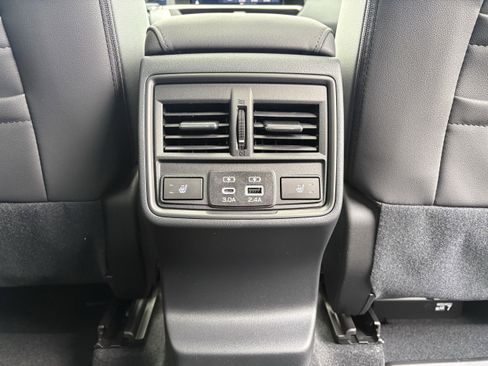 New 2026 Subaru Outback Limited w/ Premium/Limited Package AWD/4WD image 33