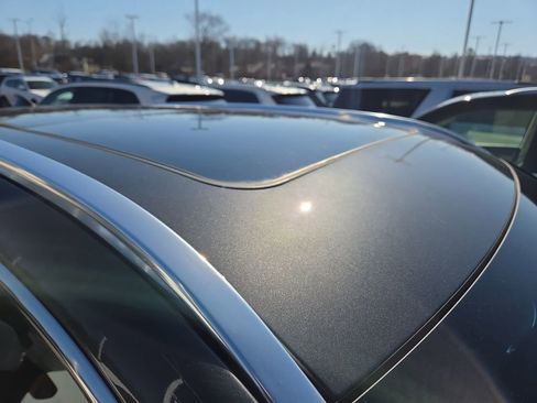 Used 2024 Genesis GV80 3.5T w/ Advanced Package image 3