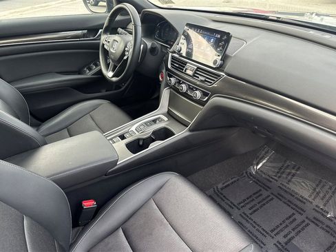 Used 2022 Honda Accord Sport image 14