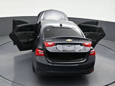 Used 2023 Chevrolet Malibu LT FWD image 30