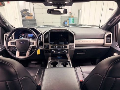 Used 2022 Ford F250 Lariat image 20