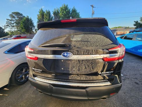 Used 2023 Subaru Ascent Touring AWD/4WD image 5