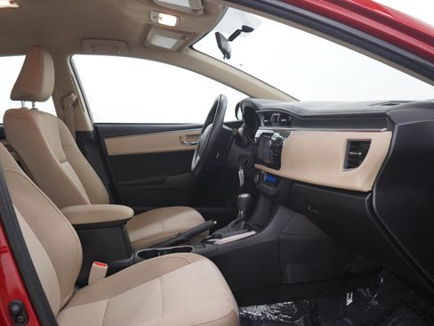 Used 2016 Toyota Corolla LE w/ Body Protection Package #1 FWD image 11