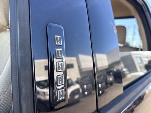 Used 2018 Ford F150 XLT w/ Equipment Group 302A Luxury image 9