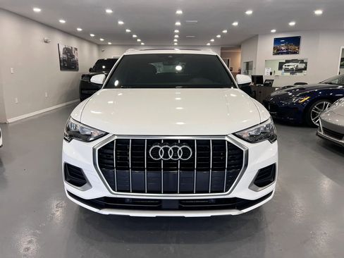 Used 2020 Audi Q3 2.0T Premium AWD/4WD image 2