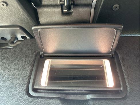 Used 2023 Jeep Wrangler Rubicon w/ Steel Bumper Group image 34