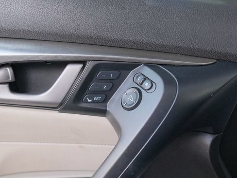 Used 2010 Acura TL SH-AWD image 9