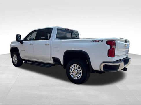 Used 2023 Chevrolet Silverado 2500 LTZ w/ LTZ Convenience Package AWD/4WD image 7
