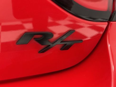 Used 2019 Dodge Charger R/T w/ Plus Group image 8