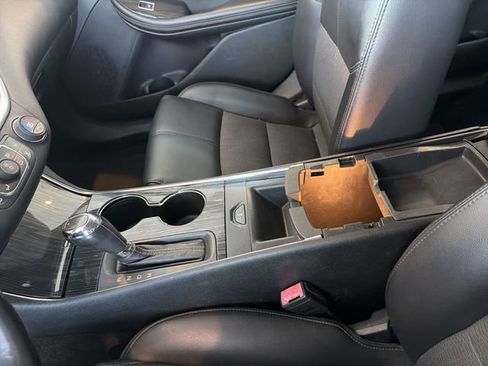 Used 2020 Chevrolet Impala LT image 23