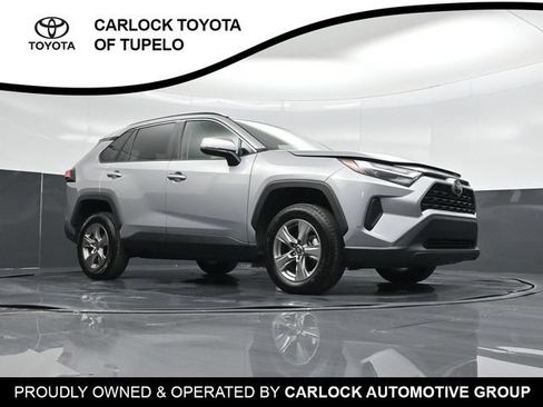 Used 2025 Toyota RAV4 XLE FWD image 56
