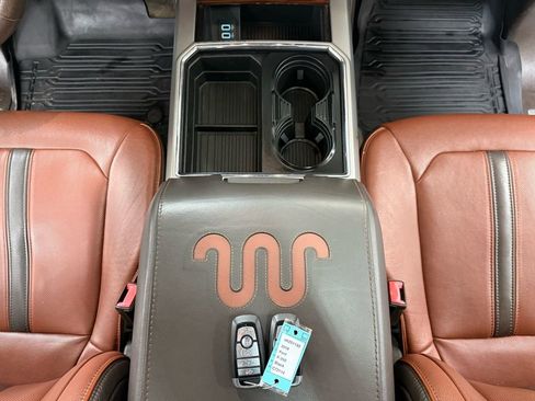 Used 2018 Ford F250 King Ranch w/ King Ranch Ultimate Package image 28