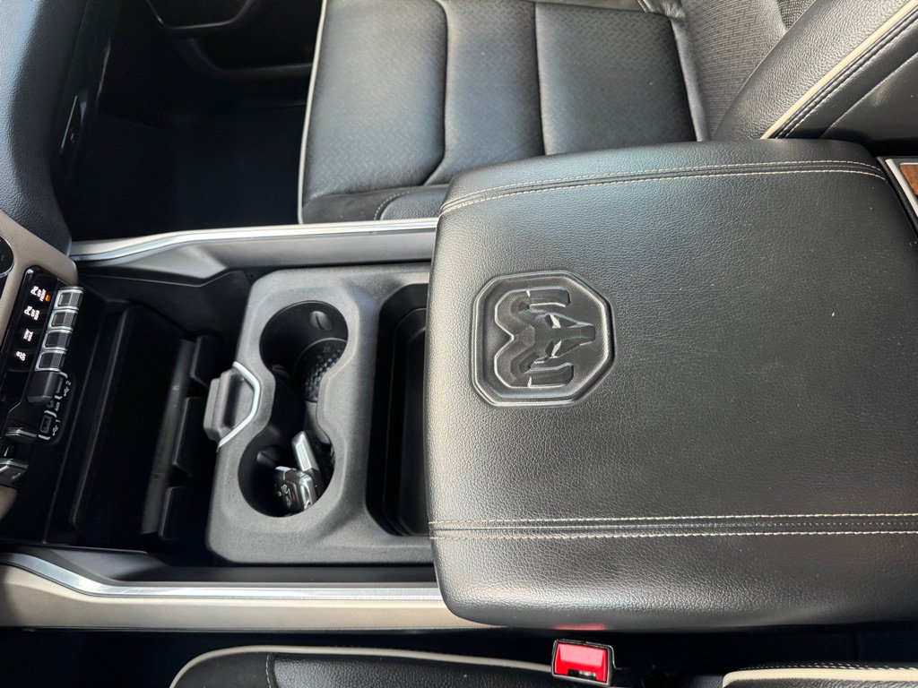 Used 2022 RAM 1500 Laramie AWD/4WD image 32