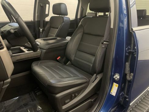 Used 2016 GMC Sierra 2500 Denali w/ Duramax Plus Package image 13