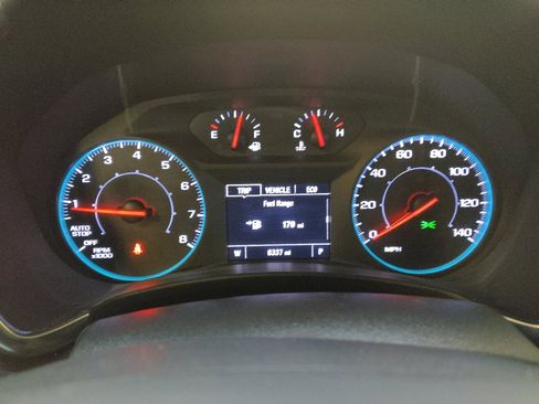 Used 2024 Chevrolet Equinox LS image 23