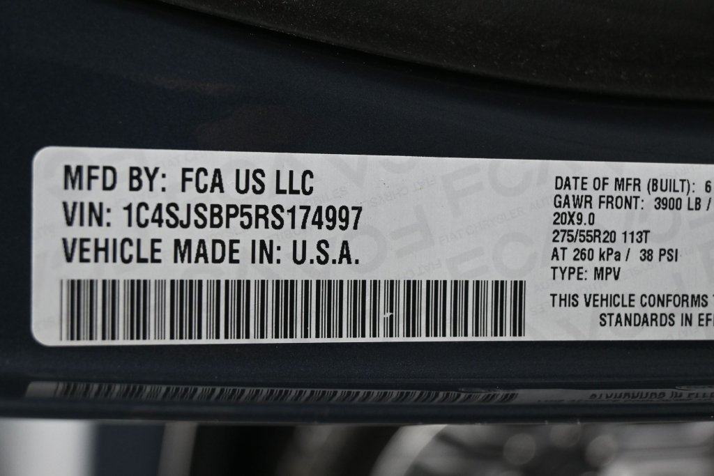 Used 2024 Jeep Wagoneer L Series II w/ Flexible Seating Group AWD/4WD image 7
