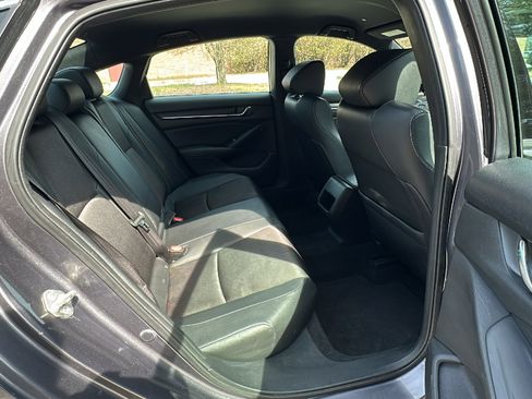 Used 2019 Honda Accord Sport image 25