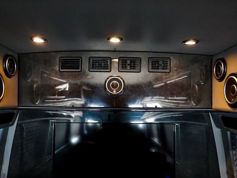 Used 2014 Mercedes-Benz Sprinter 2500 image 66