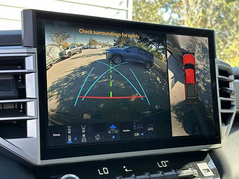 Used 2025 Toyota Tundra Limited image 23